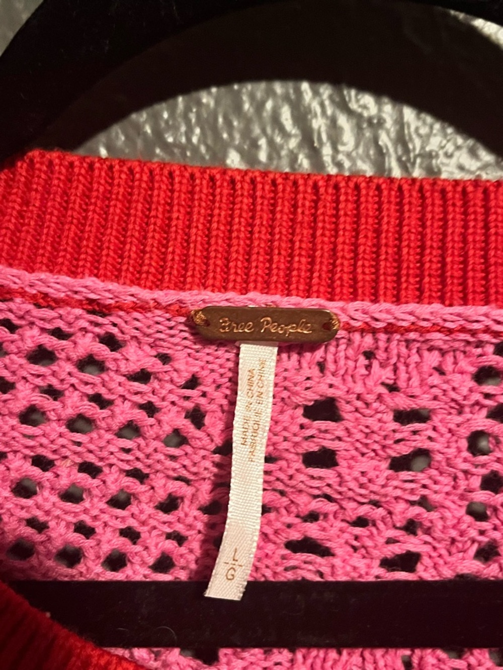 Free People Oversized Pink Crochet Crop Sweater with Red Trim - Picture 2 of 2